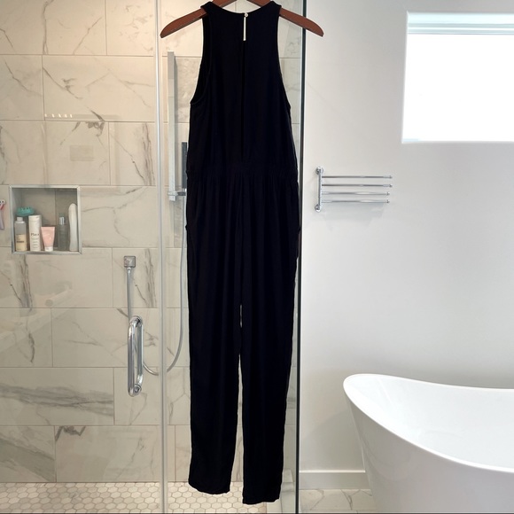 A&F Blake Open Back Jumpsuit - Picture 3 of 10